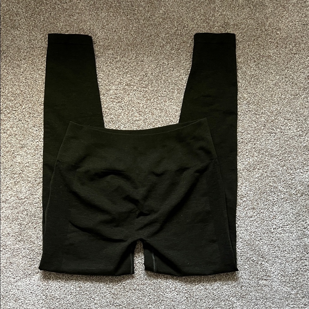 Alphalete Women’s Dark Green Leggings size XL - Picture 2 of 6